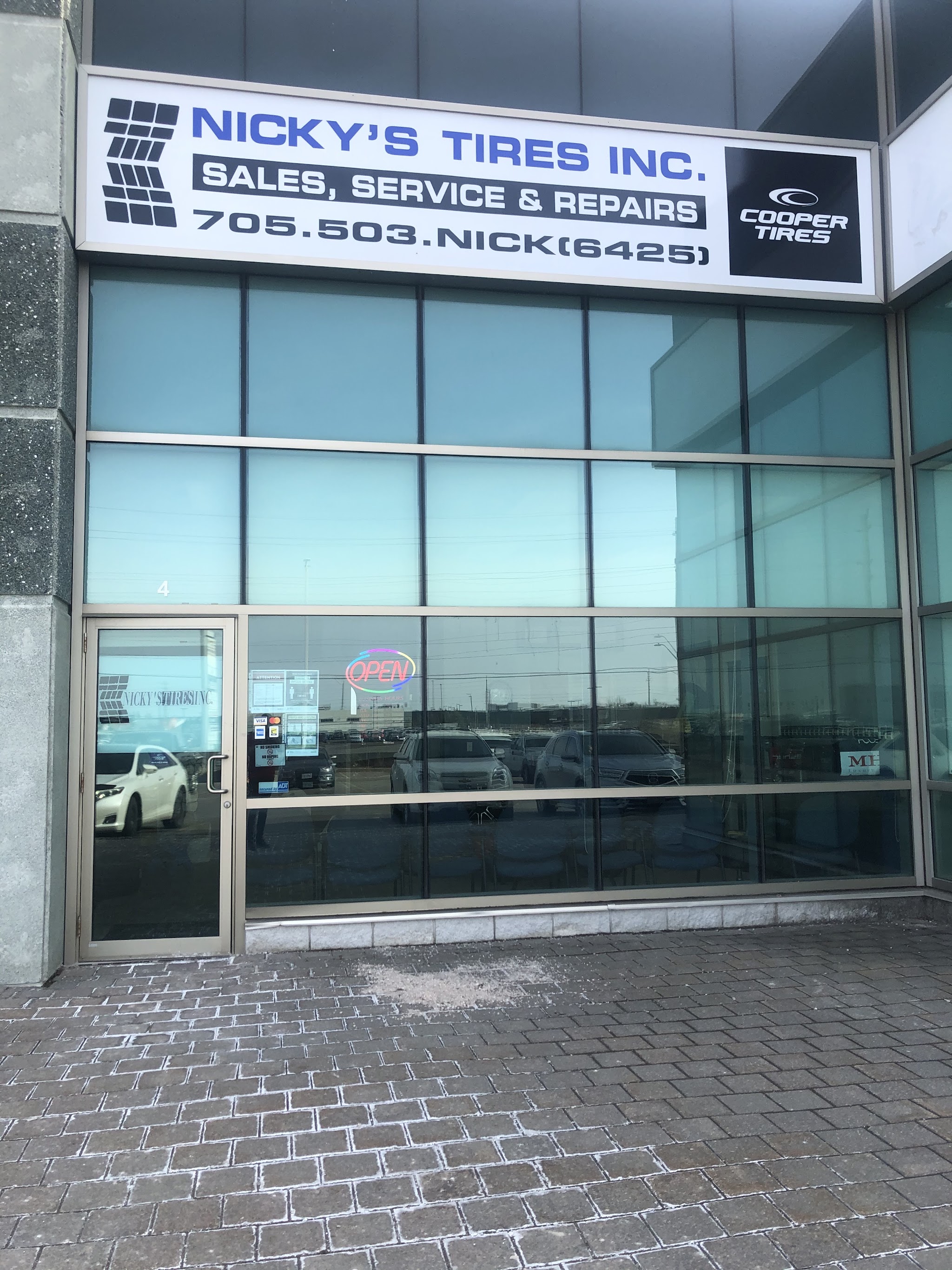 Nicky's Tires storefront in Barrie, Ontario